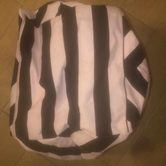VS large striped tote - Picture 4 of 4
